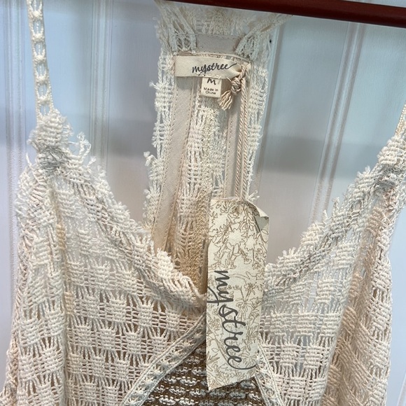 Mystree Racer Back Crochet Top - Picture 5 of 9